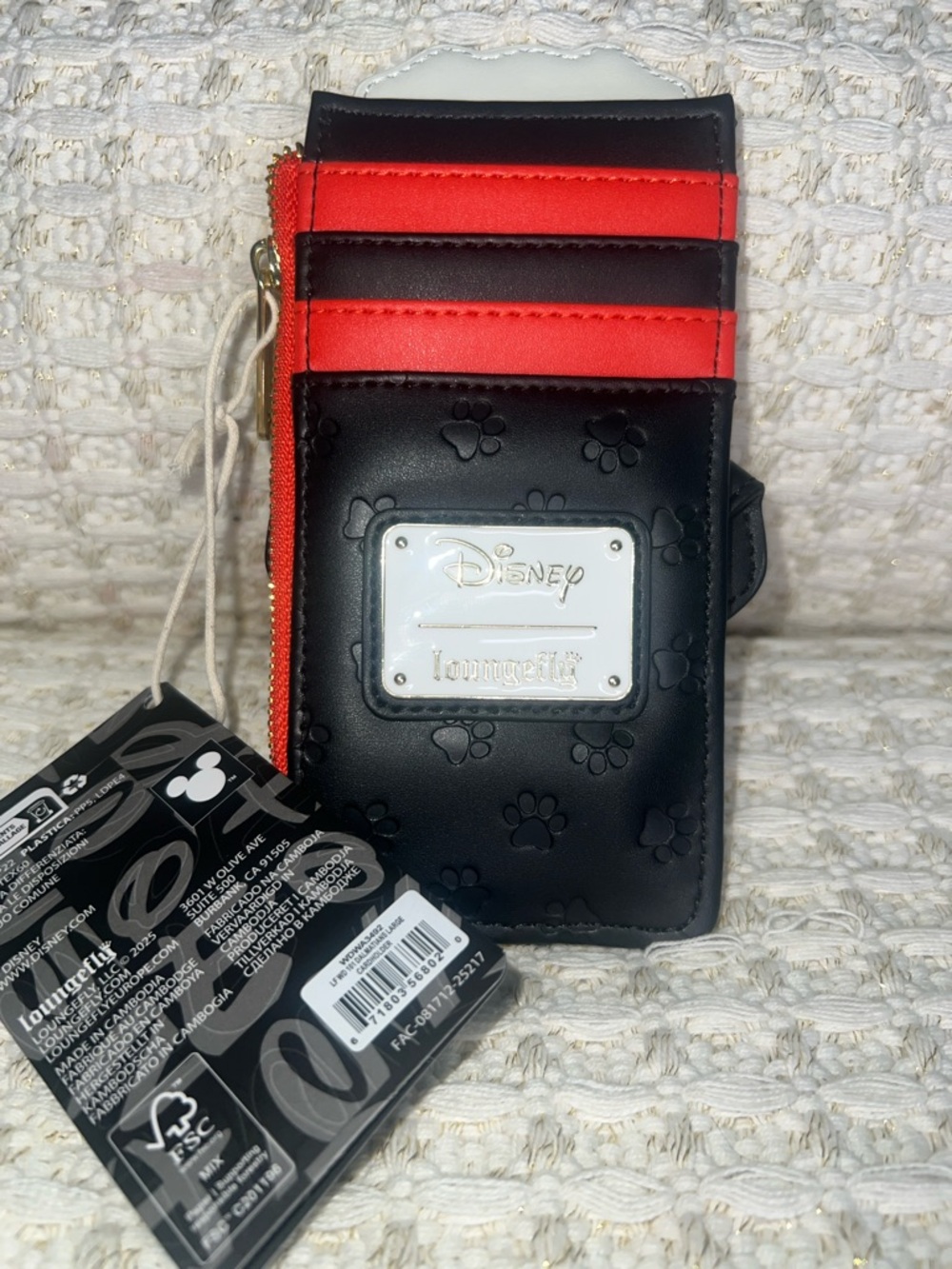 NWT Loungefly Disney 101 Dalmatians Exclusive Pongo & Freckles Card Holder - Picture 5 of 6
